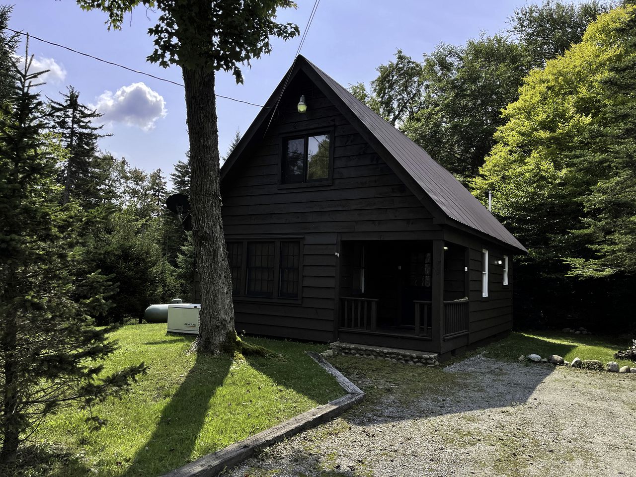 Camp Orvis, Cabins, Eagle Bay, United States of America Glamping Hub