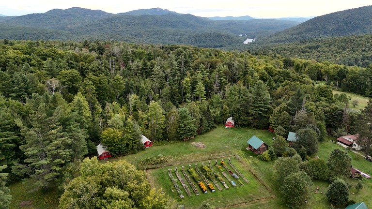 Tented Cabins (United States of America, North River, New York)