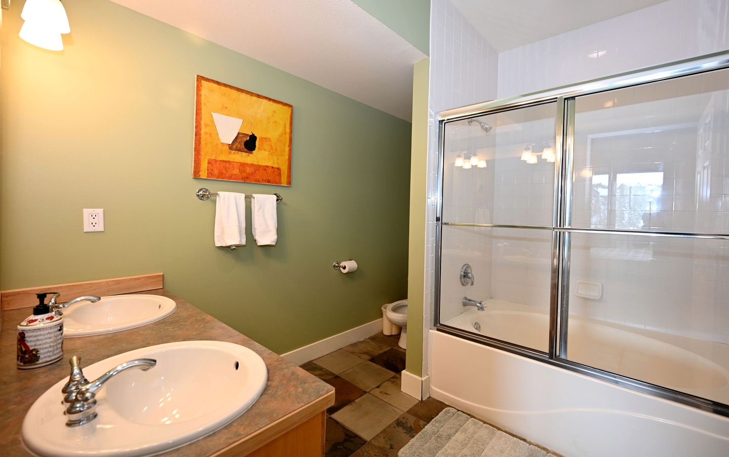 Ski-In/Ski-Out Luxury Cabin Rental with Incredible Views in Big Sky