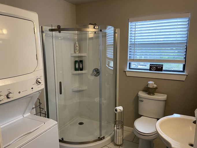 Cabins (United States of America, Wimberley, Texas)