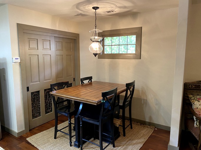 Cabins (United States of America, Wimberley, Texas)