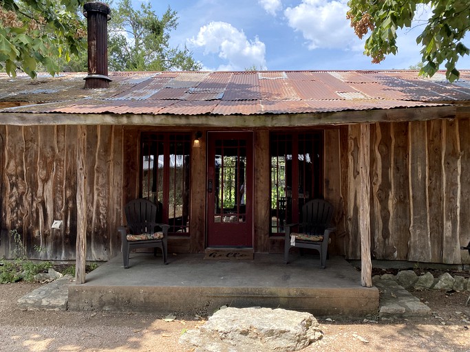 Cabins (United States of America, Wimberley, Texas)
