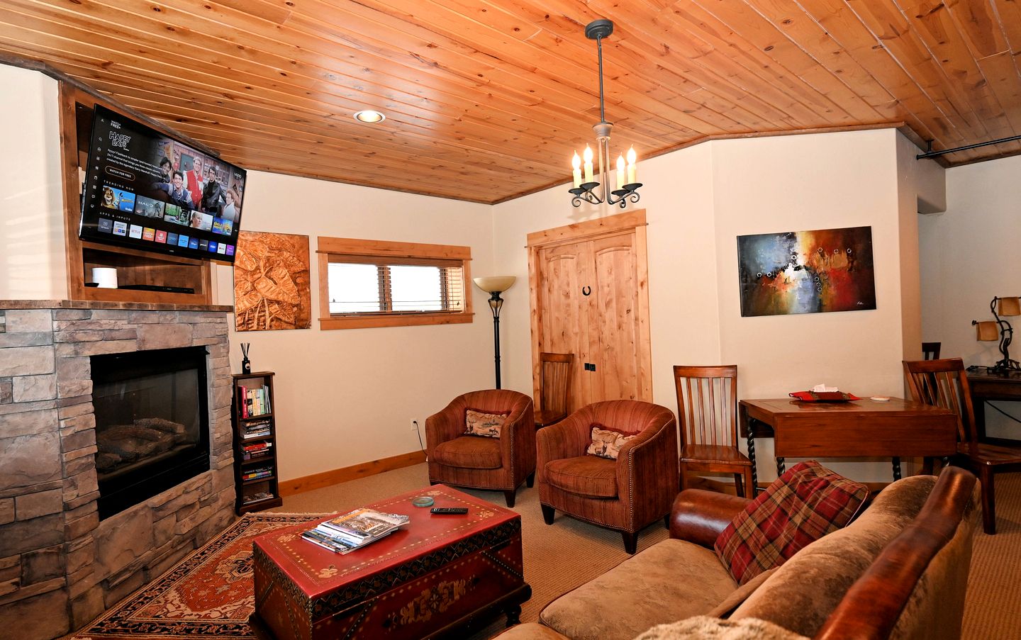 Family-Friendly Cabin Rental with Lone Peak Views in Big Sky
