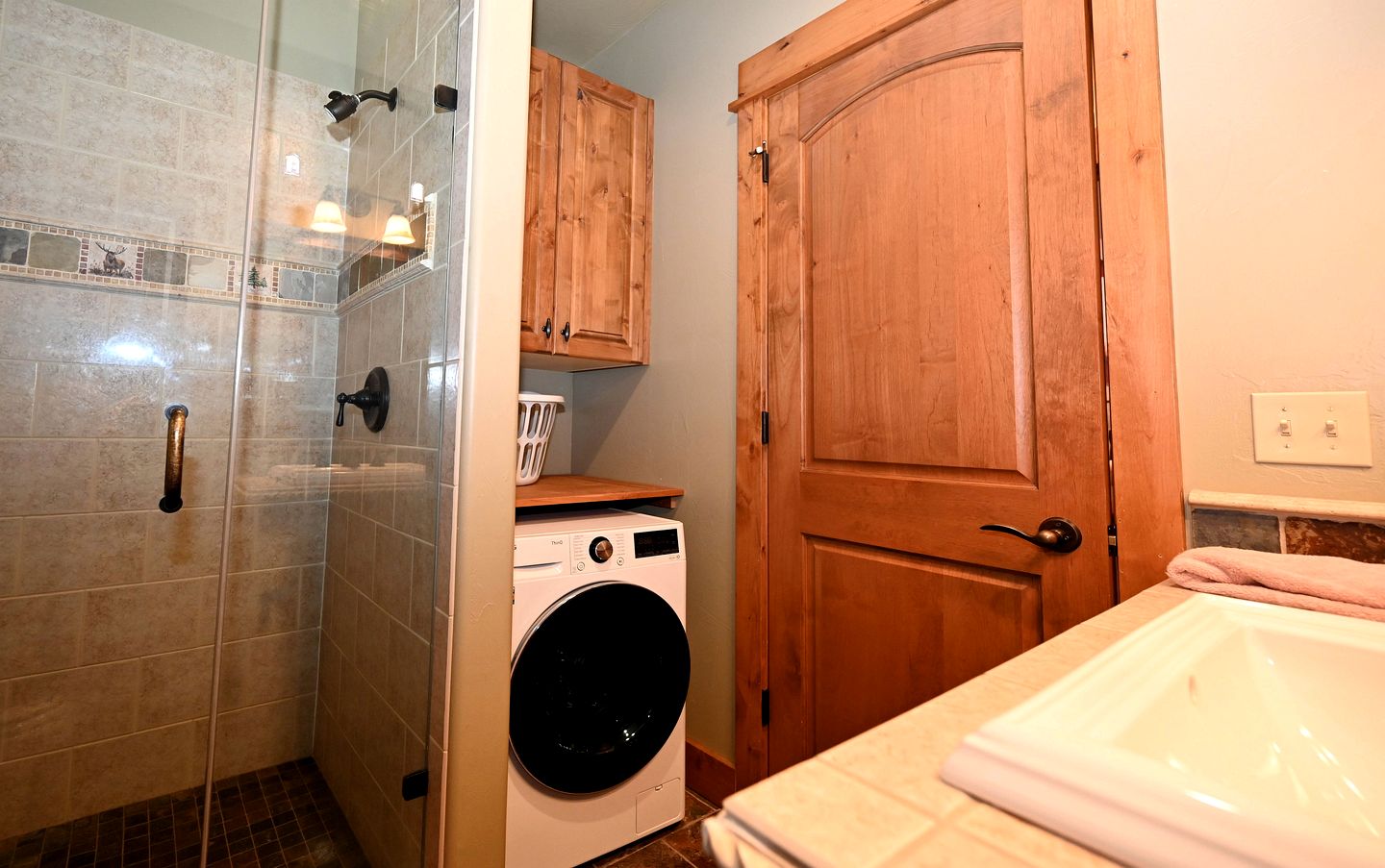 Family-Friendly Cabin Rental with Lone Peak Views in Big Sky