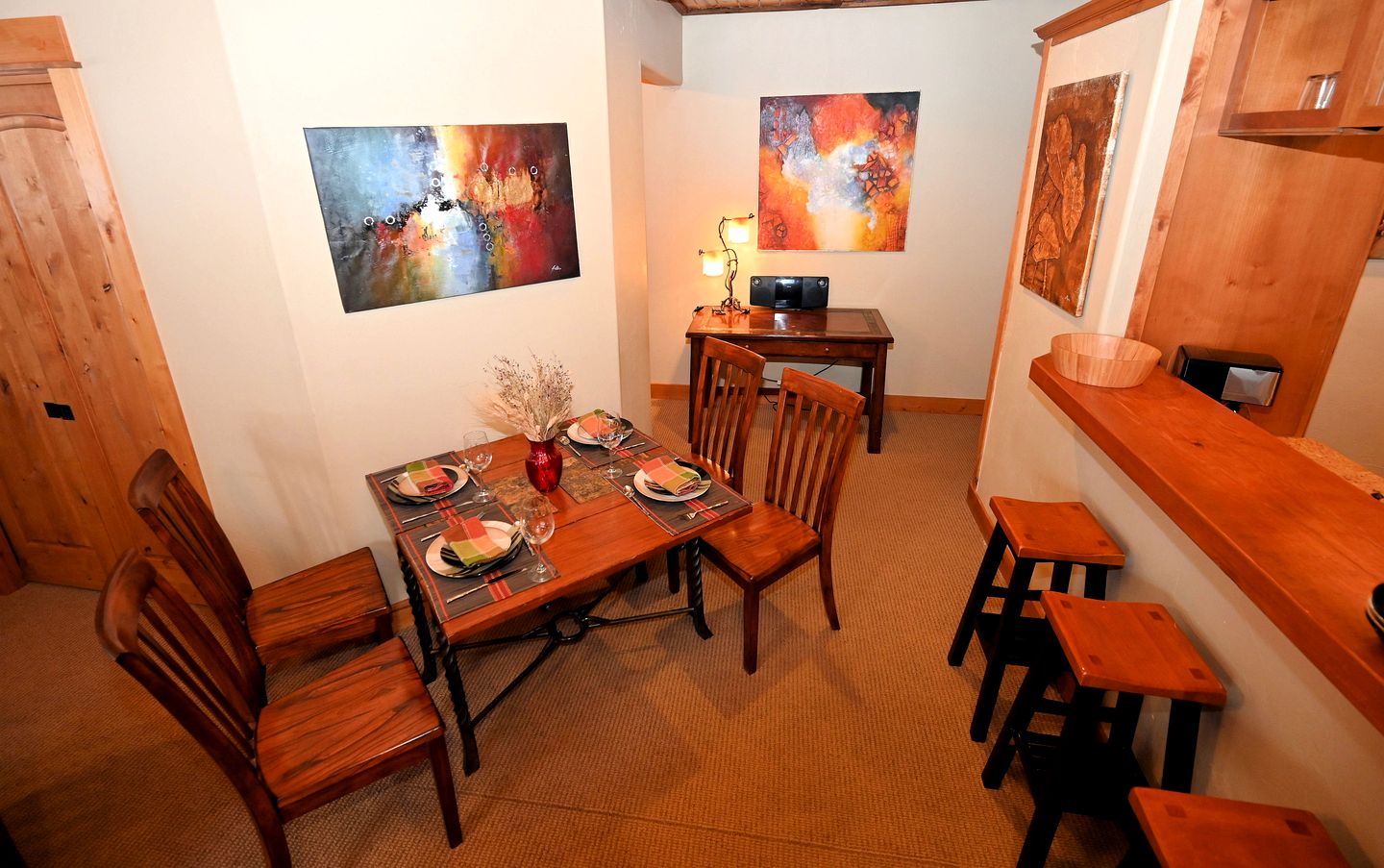 Family-Friendly Cabin Rental with Lone Peak Views in Big Sky