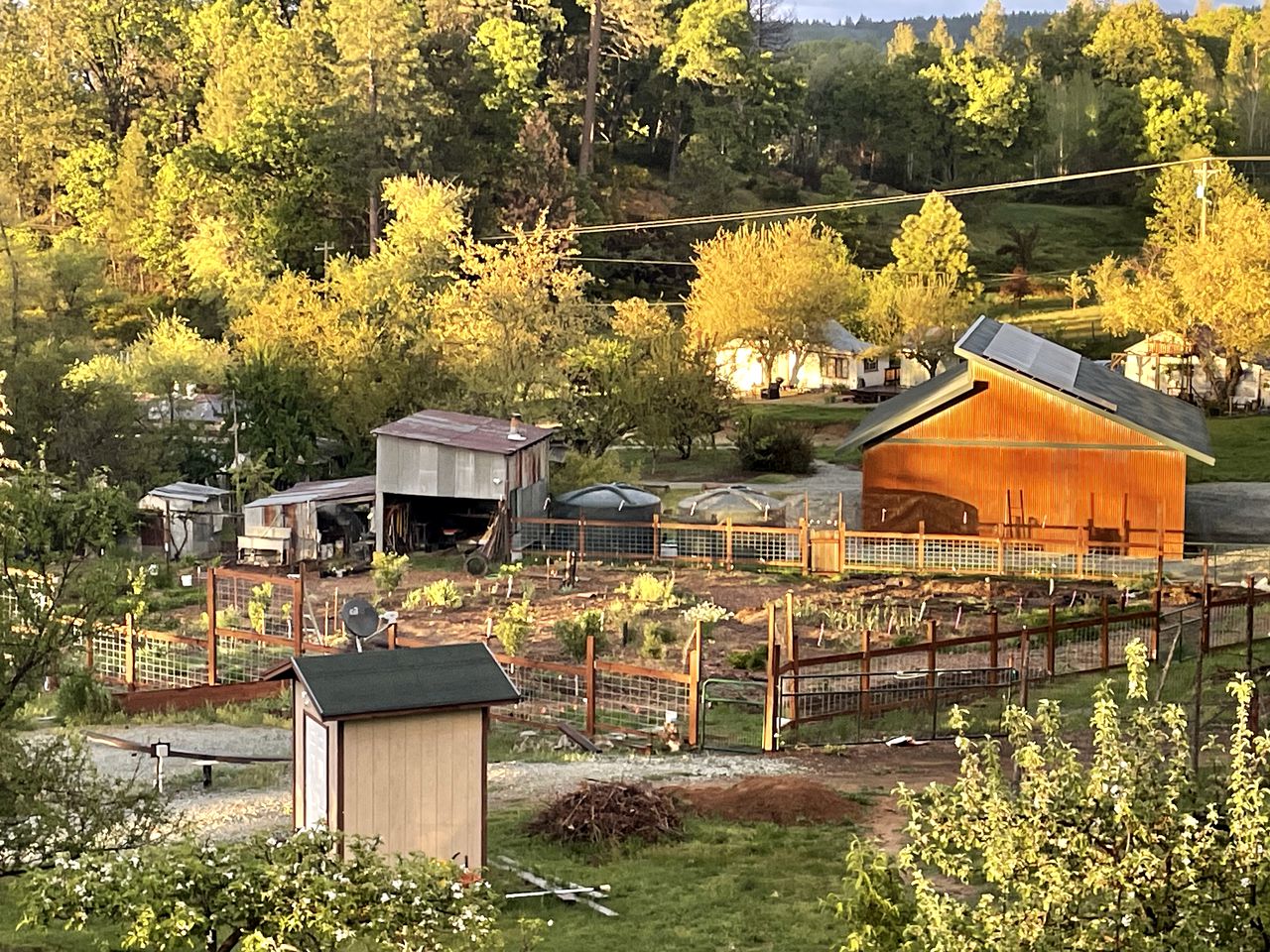 North San Juan Glamping Vacations on a Farm in this Charming Cabin