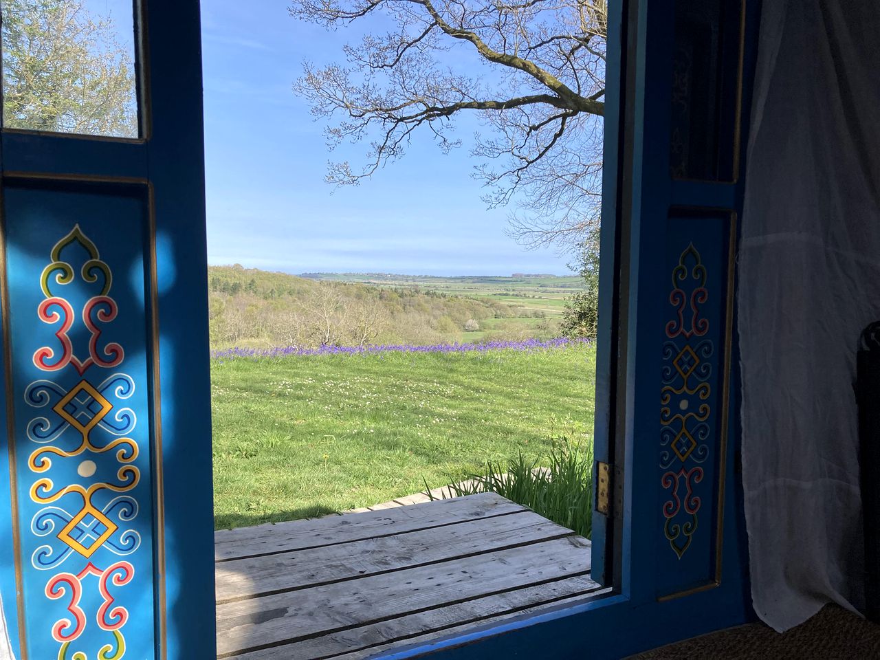 Magical Yurt Rental in the British Countryside - Perfect for Glamping In East Sussex