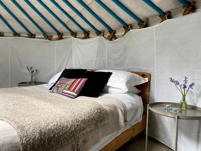 Yurts (United Kingdom, Rye, East Sussex)