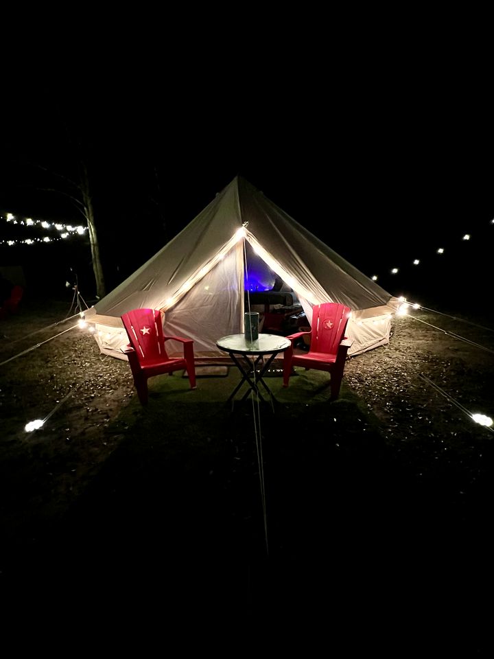 Rustic Bell Tent on a Texan Farm, Nestled in the Sam Houston National Forest, Perfect for a Weekend Getaway