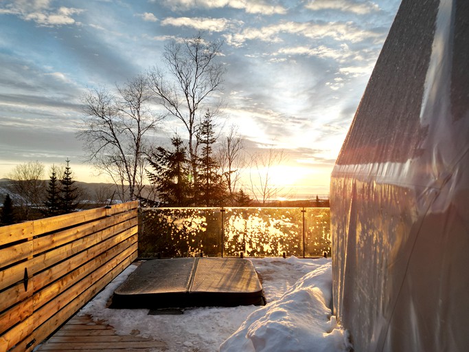 Domes (Canada, Baie Saint Paul, Quebec)