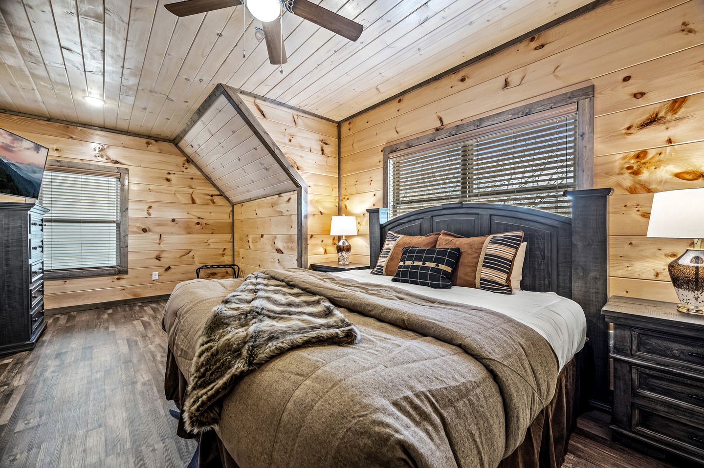 Great Smoky Mountain Retreat in this Luxury Cabin Rental for 10 with a Pool in Tennessee