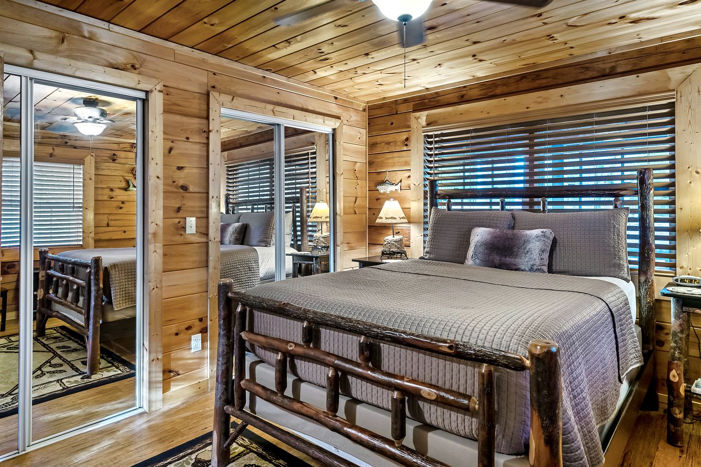 Red Bird Cabin Close to Blue Ridge Mountains