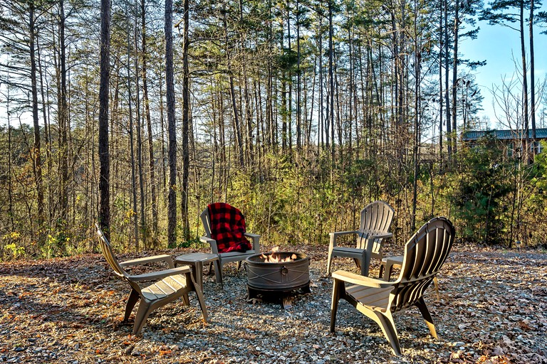 Cabins (United States of America, Morganton, Georgia)