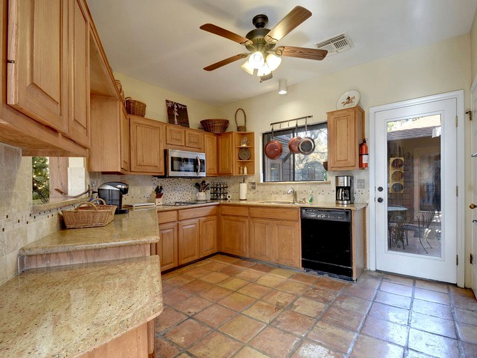 Vacation Rentals (United States of America, Driftwood, Texas)