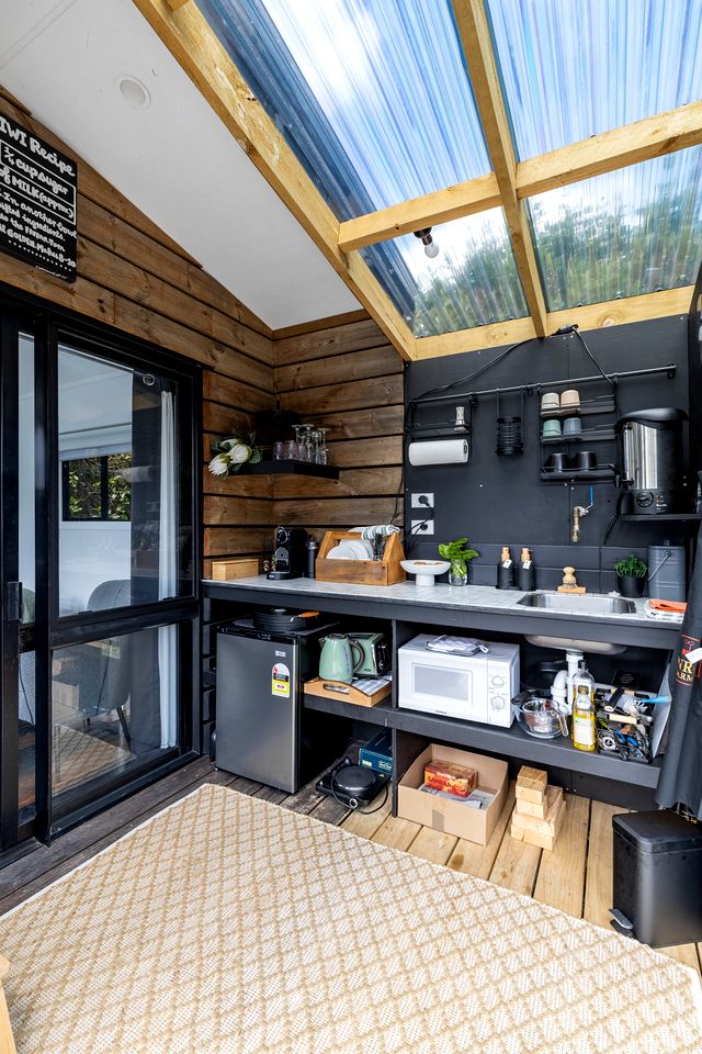 Charming Tiny House Surrounded by Trees in New Plymouth, North Island