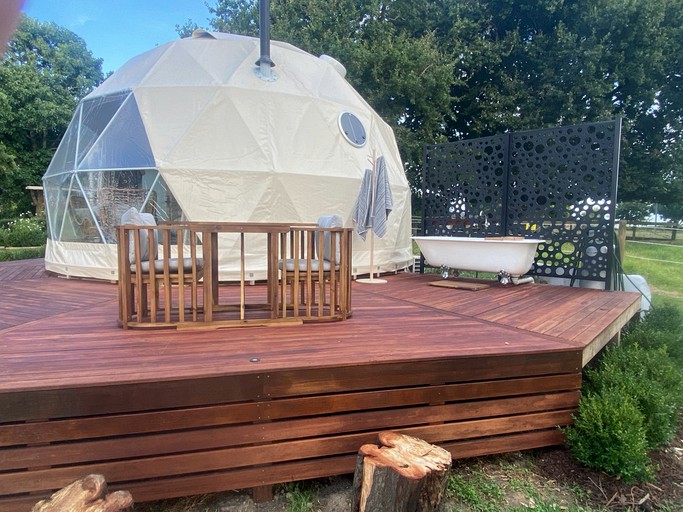 Domes (Australia, Trafalgar, Victoria)