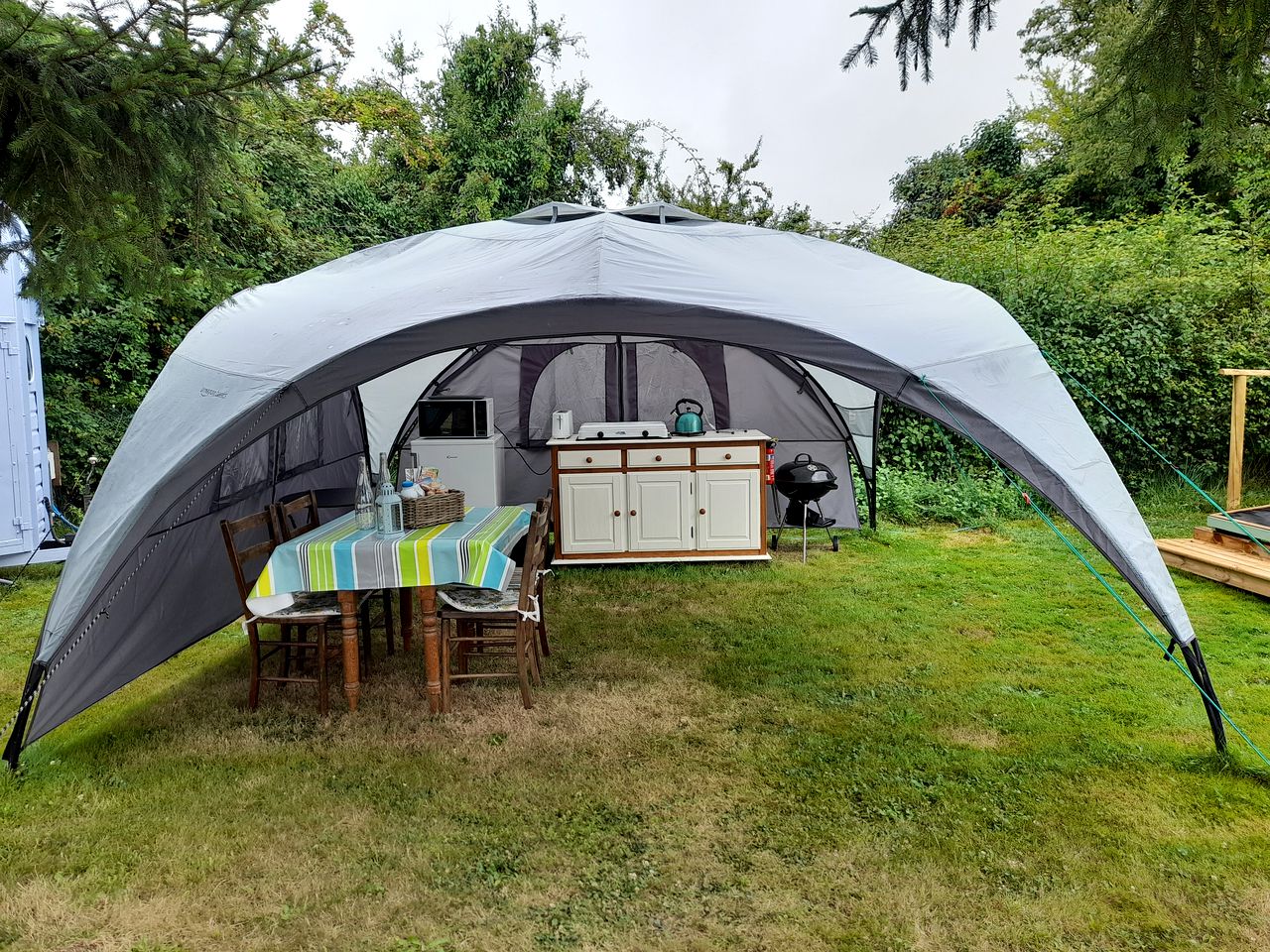 Charming Bell Tent Rental in the French Countryside, Ideal for Family Vacations in Nouvelle-Aquitaine