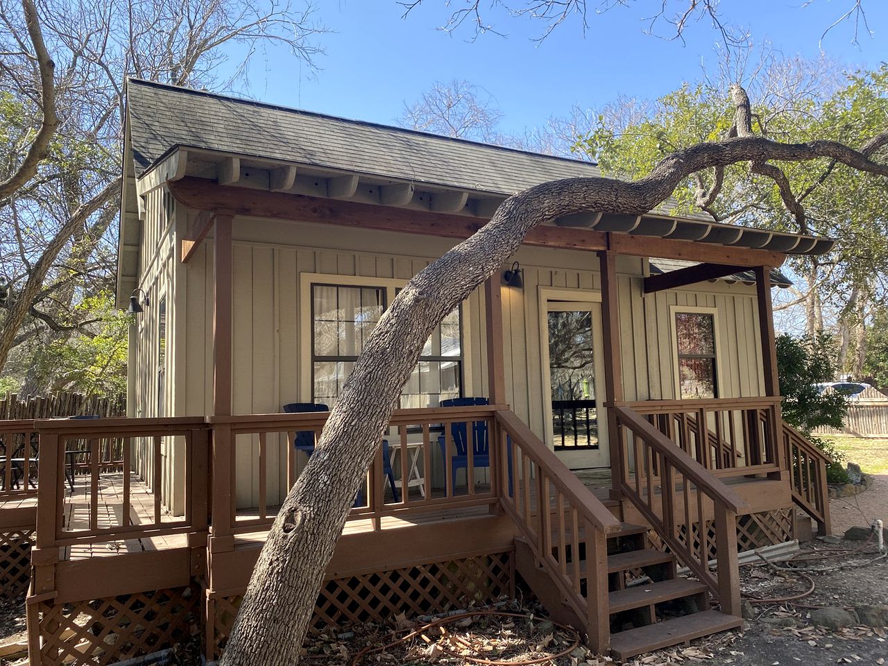 Elevate Your Holidays: Glamping at Cypress Creek Cottage, Texas' Hidden Gem