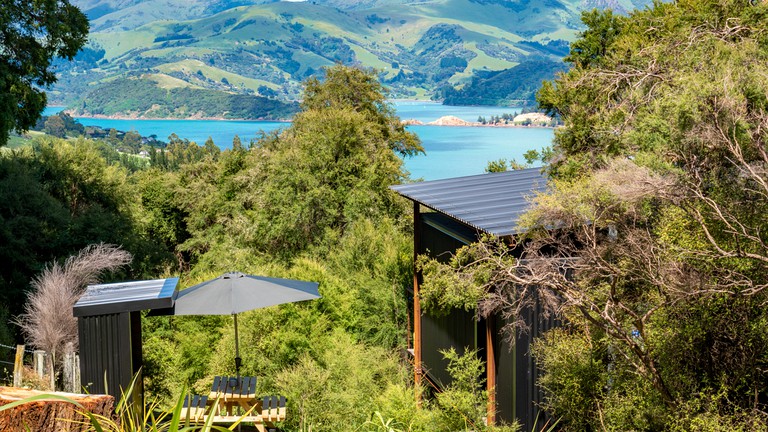 Huts (New Zealand, Barrys Bay, South Island)