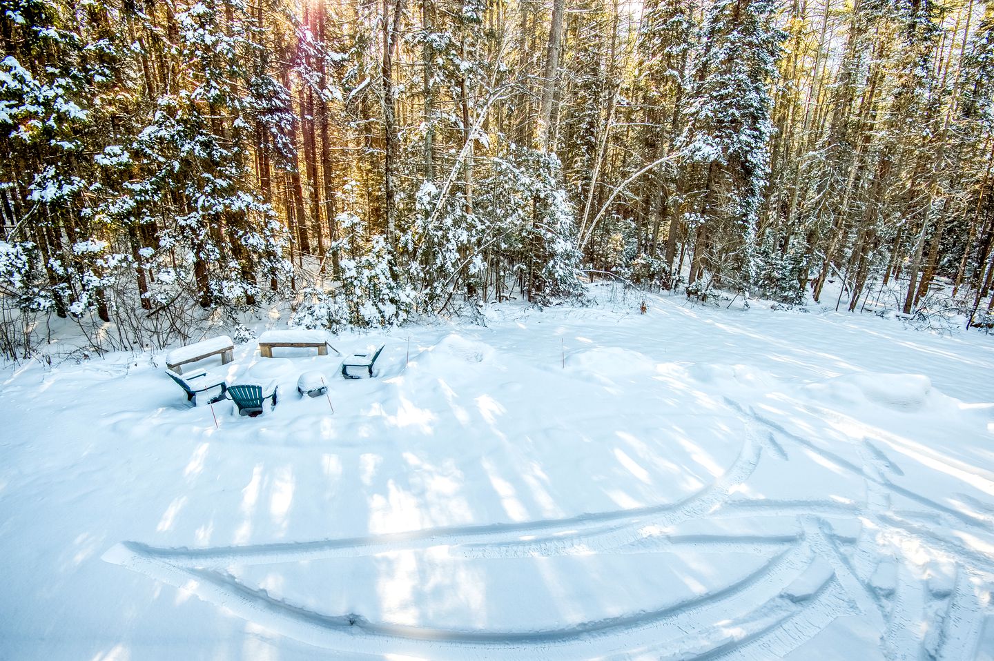 Log Cabin Charm: Experience Adventure and Comfort in Bethlehem, NH