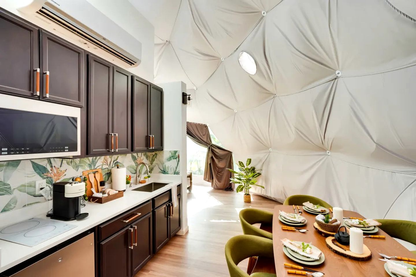 Nature Lovers Luxury Dome with Access to Hiking Trails in the Southern Catskills, Upstate New York