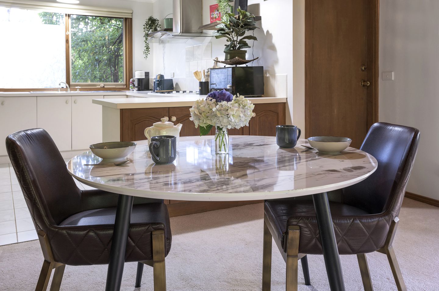 Glamping Escape to this Lovely Log Cabin Retreat in Olinda, Victoria