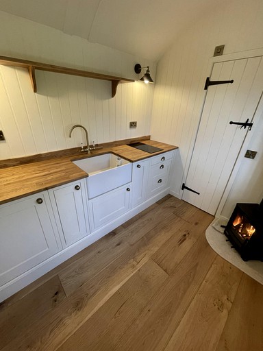 Huts (United Kingdom, Bedale, Yorkshire)