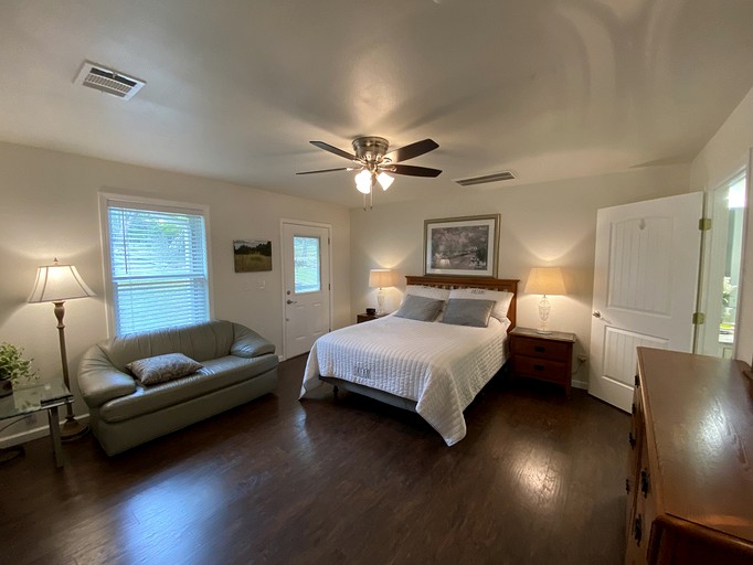 Cottage (United States of America, San Marcos, Texas)
