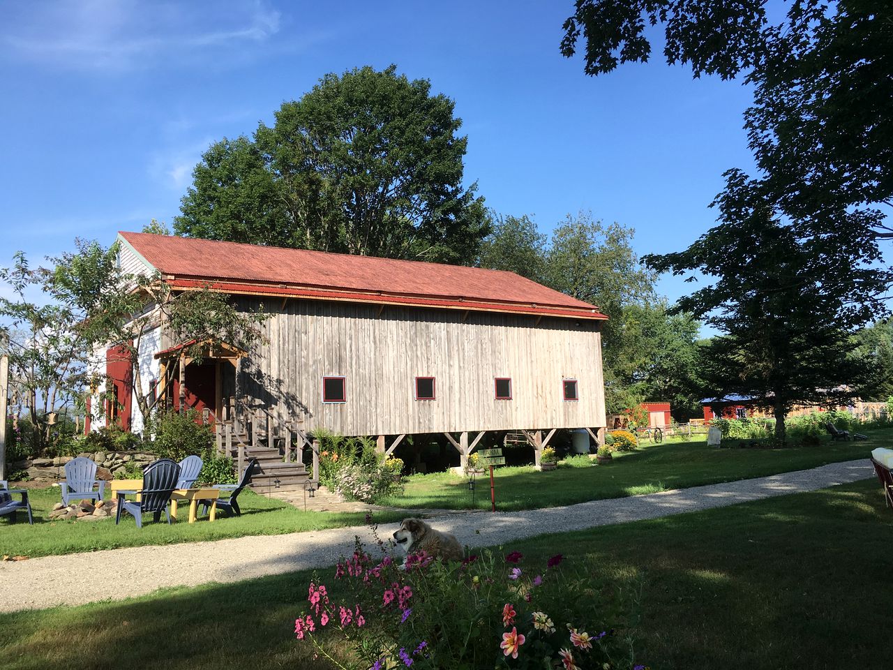 Charming Bell Tent Fantastic for a Cozy Glamping Experience in Turner, Maine
