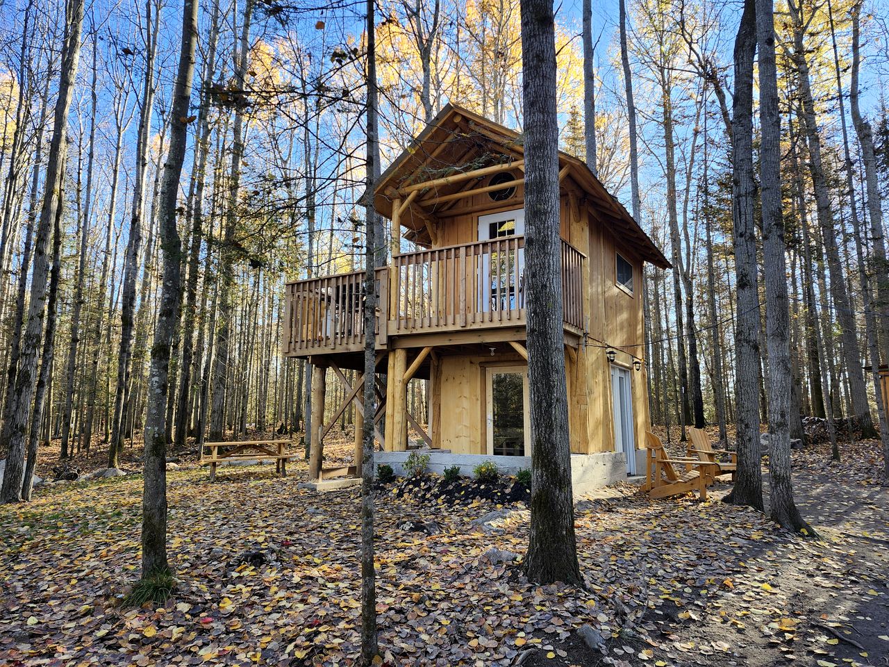 Unique Tree House Perfect for Families with BBQ in Callander, Ontario