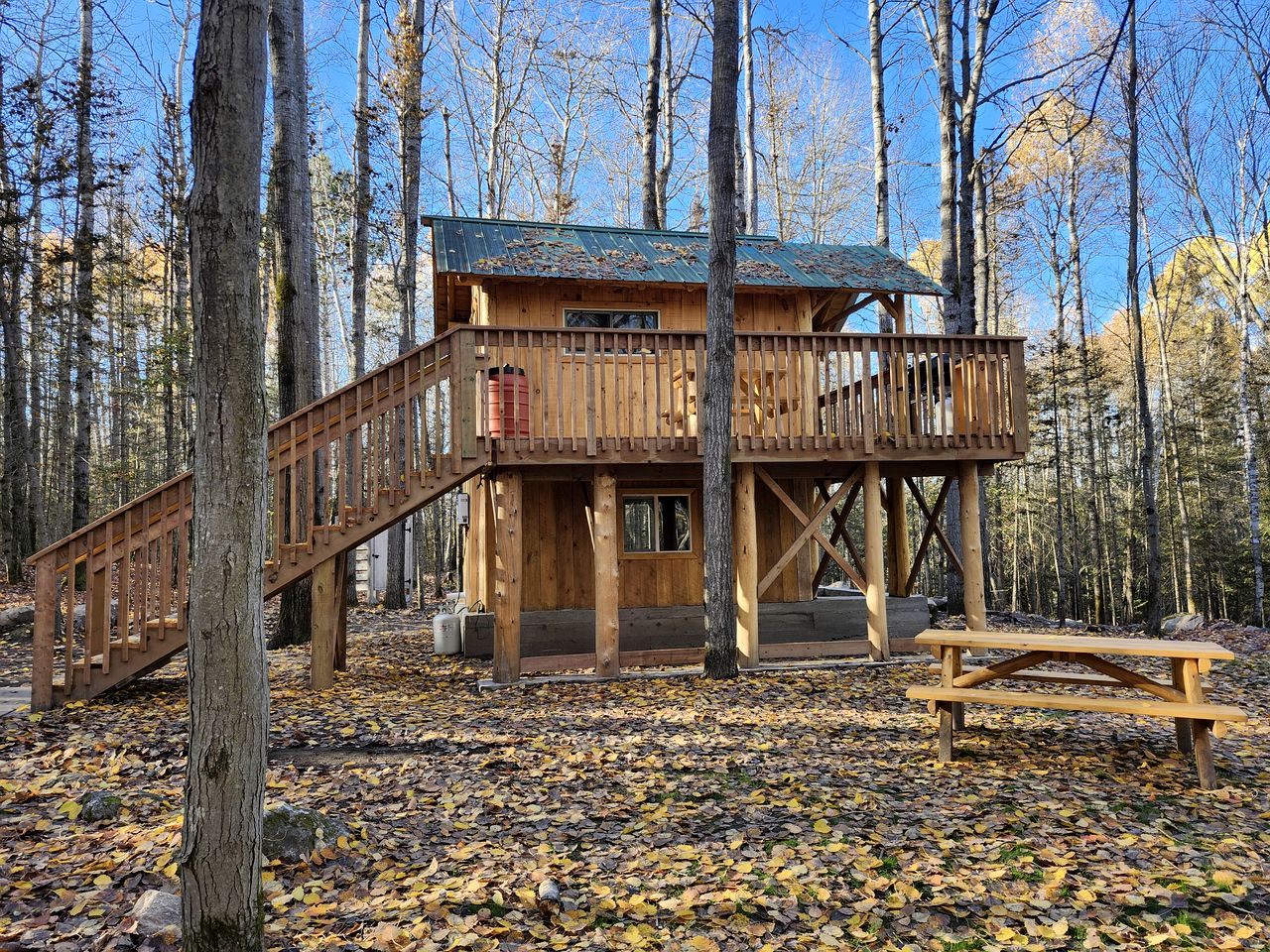 Unique Tree House Perfect for Families with BBQ in Callander, Ontario