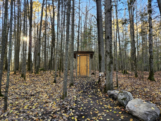 Tree Houses (Canada, Callander, Ontario)