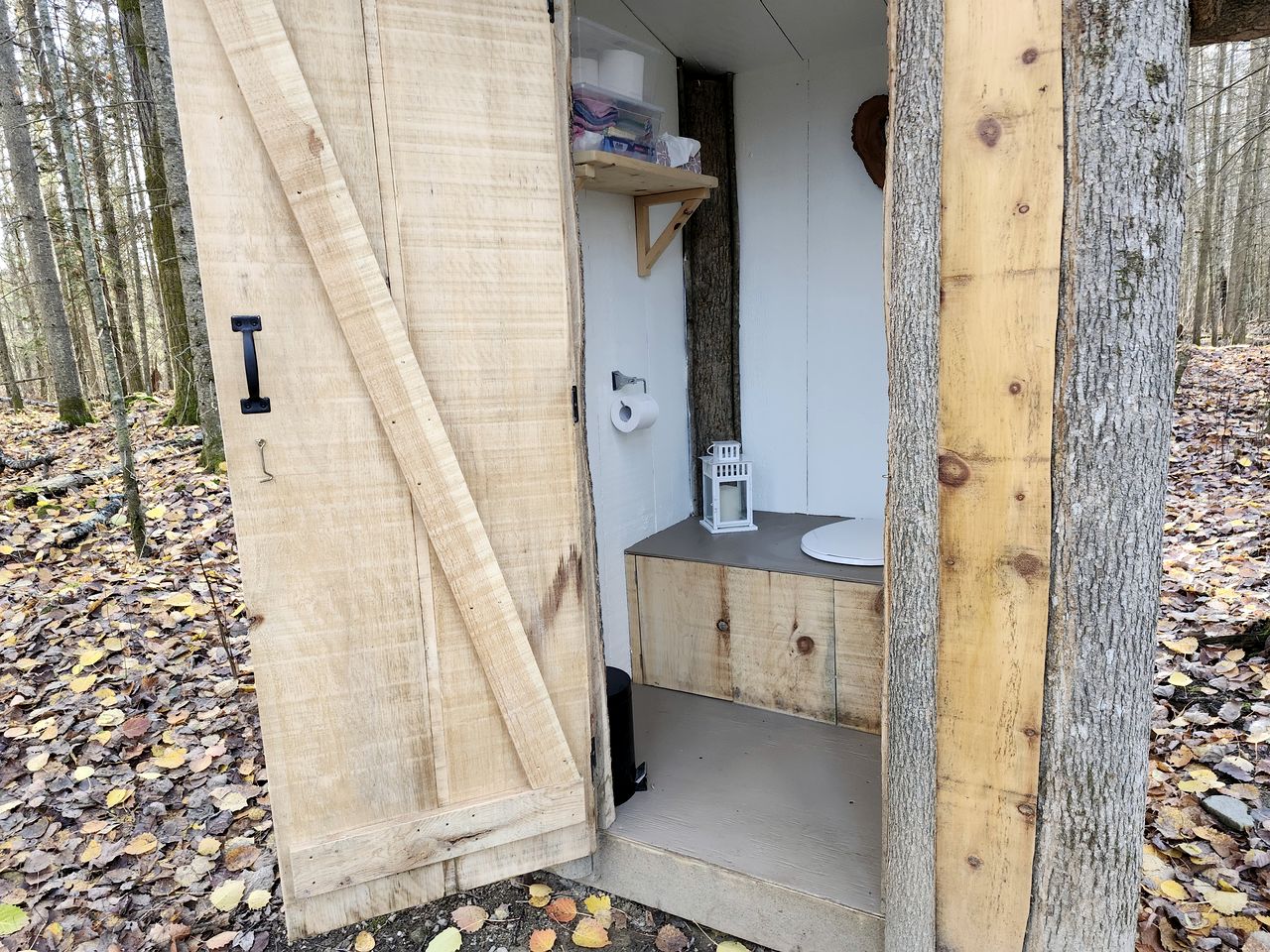 Unique Tree House Perfect for Families with BBQ in Callander, Ontario