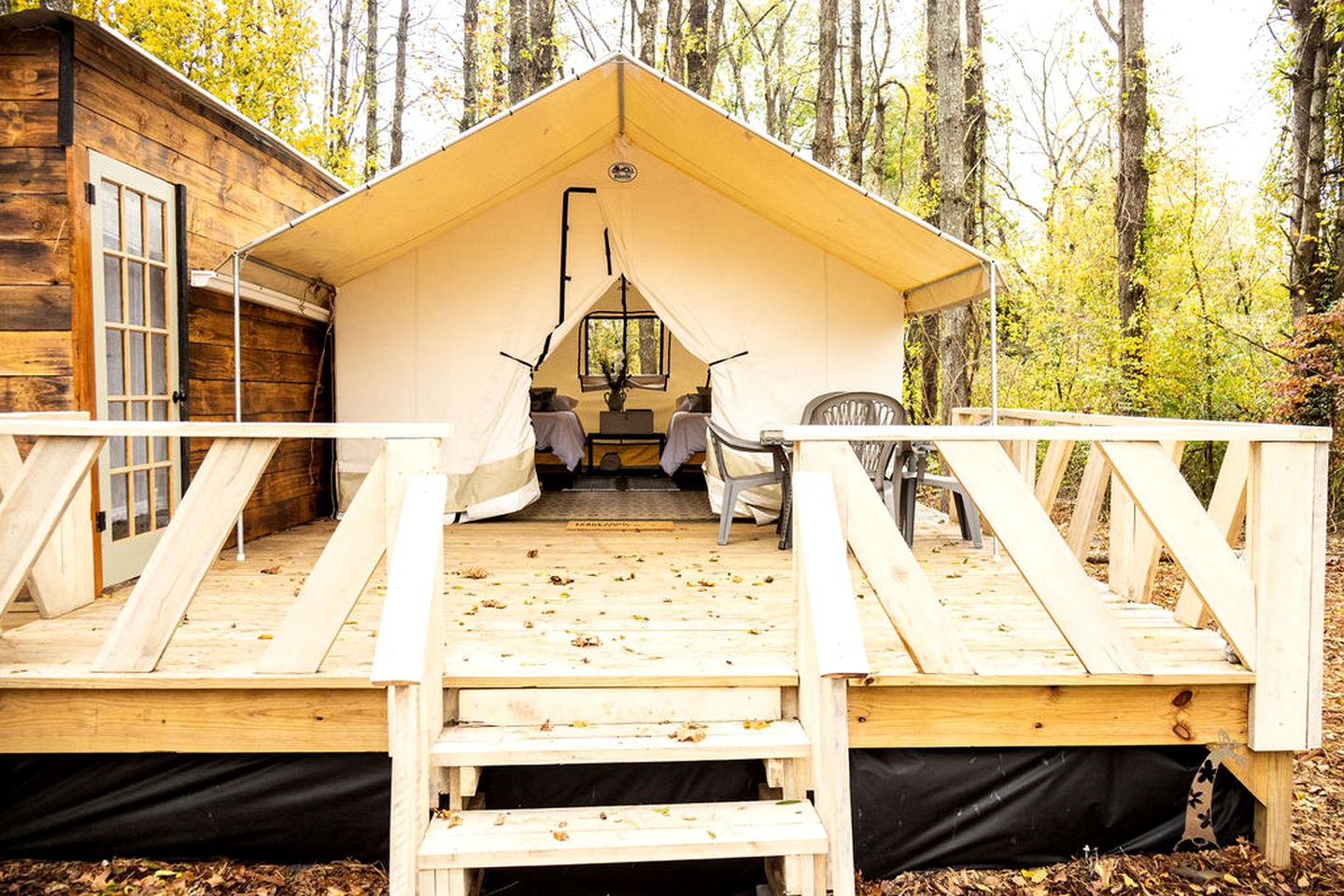 Comfortable Safari Tent Incredible to Reconnect with Nature in Brasstown, North Carolina