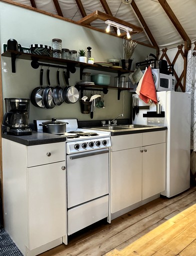 Yurts (United States of America, East Meredith, New York)