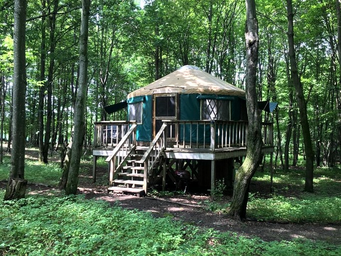 Incredible Equipped Yurt Amazing for a Glamping Expertience in East Meredith, New York