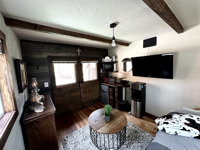 Cabins (United States of America, Black Forest, Colorado)