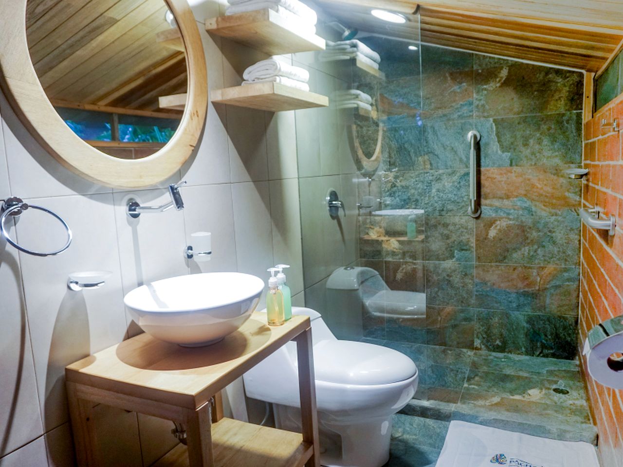 Sweet Cabins with Rainforest Views and Private Bathroom in Ecuador