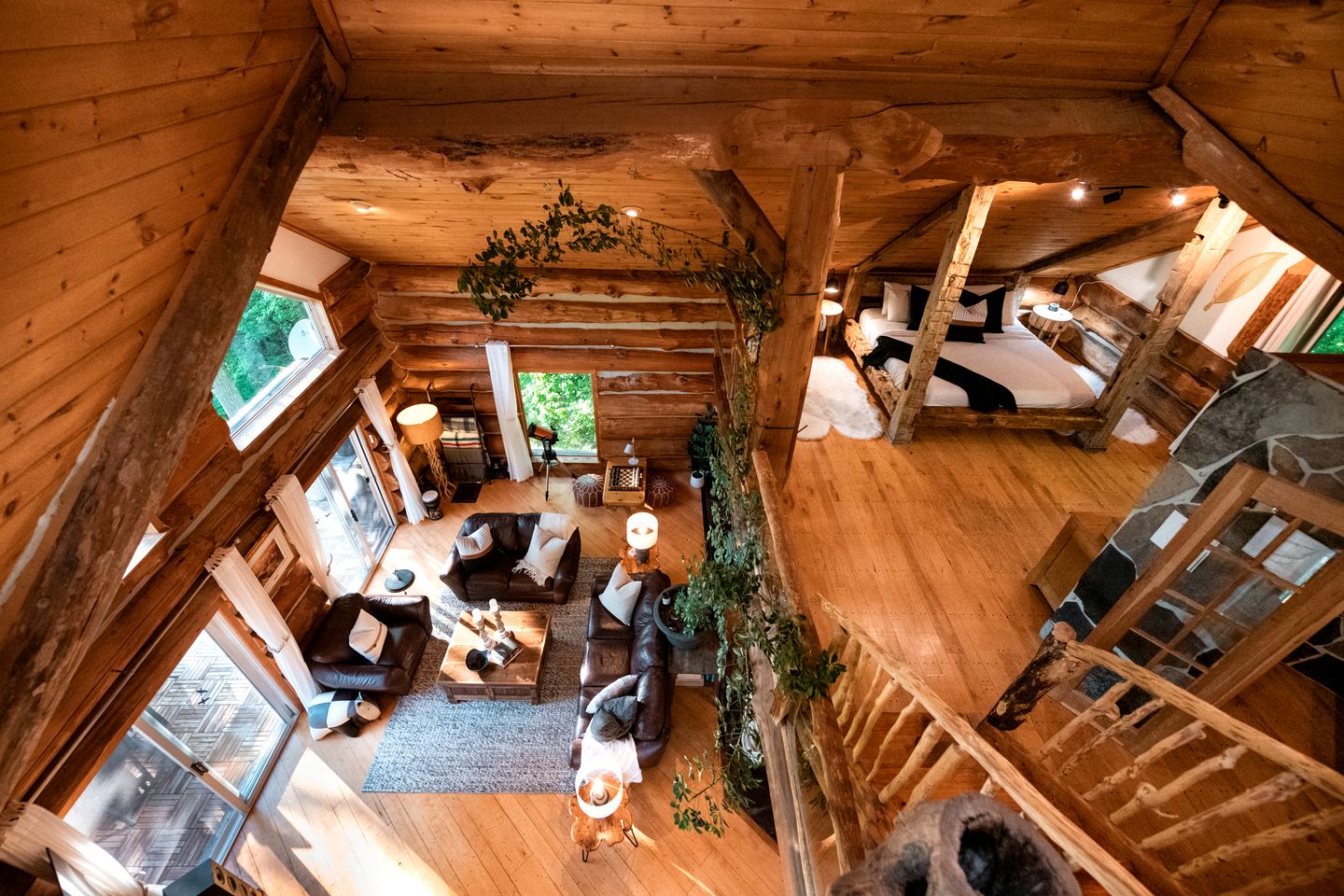 Spectacular Cabin Amazing for a Luxury Vacation in Gooderham, Ontario
