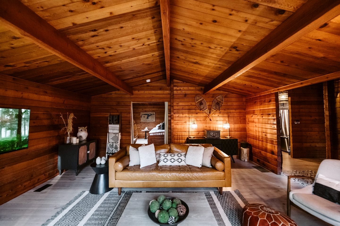 Pet-Friendly Cabin Fully Renovated in Gooderham, Ontario