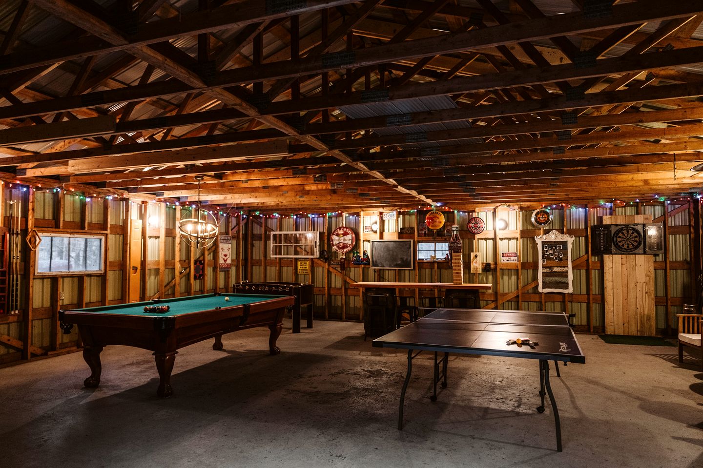 Pet-Friendly Cabin Fully Renovated in Gooderham, Ontario