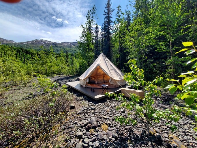 Bell Tents (United States of America, Anchorage, Alaska)