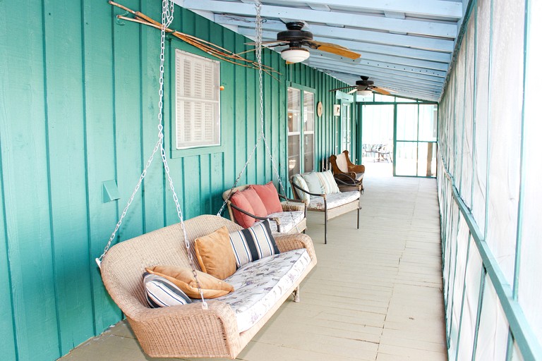 Cabins (United States of America, La Grange, Texas)