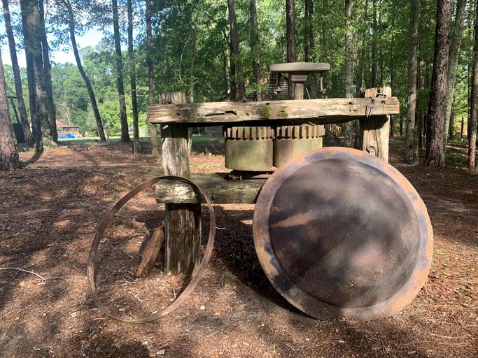 Cabins (United States of America, Claxton, Georgia)