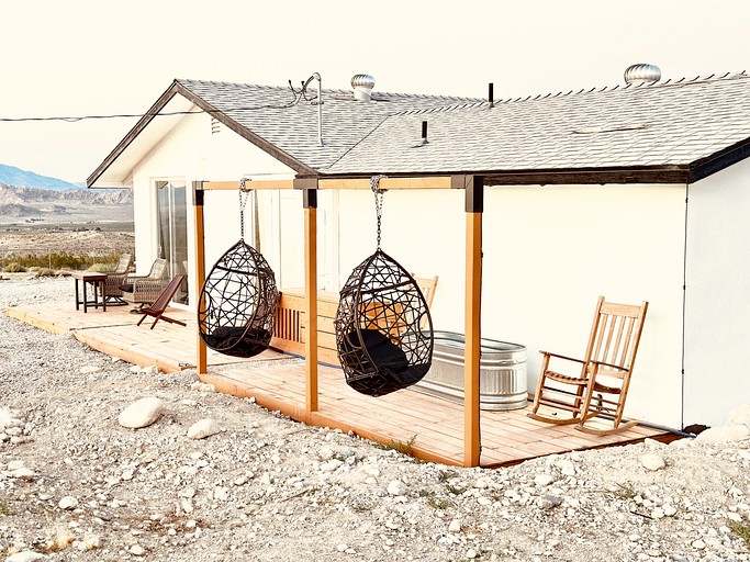 Designer Rentals (United States of America, Lucerne Valley, California)