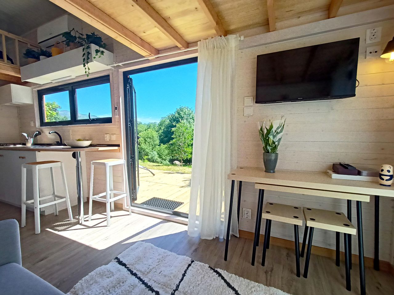 Pet-Friendly Tiny House with Beautiful Walks in Portugal