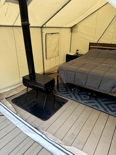 Tented Cabins (United States of America, East Wakefield, New Hampshire)