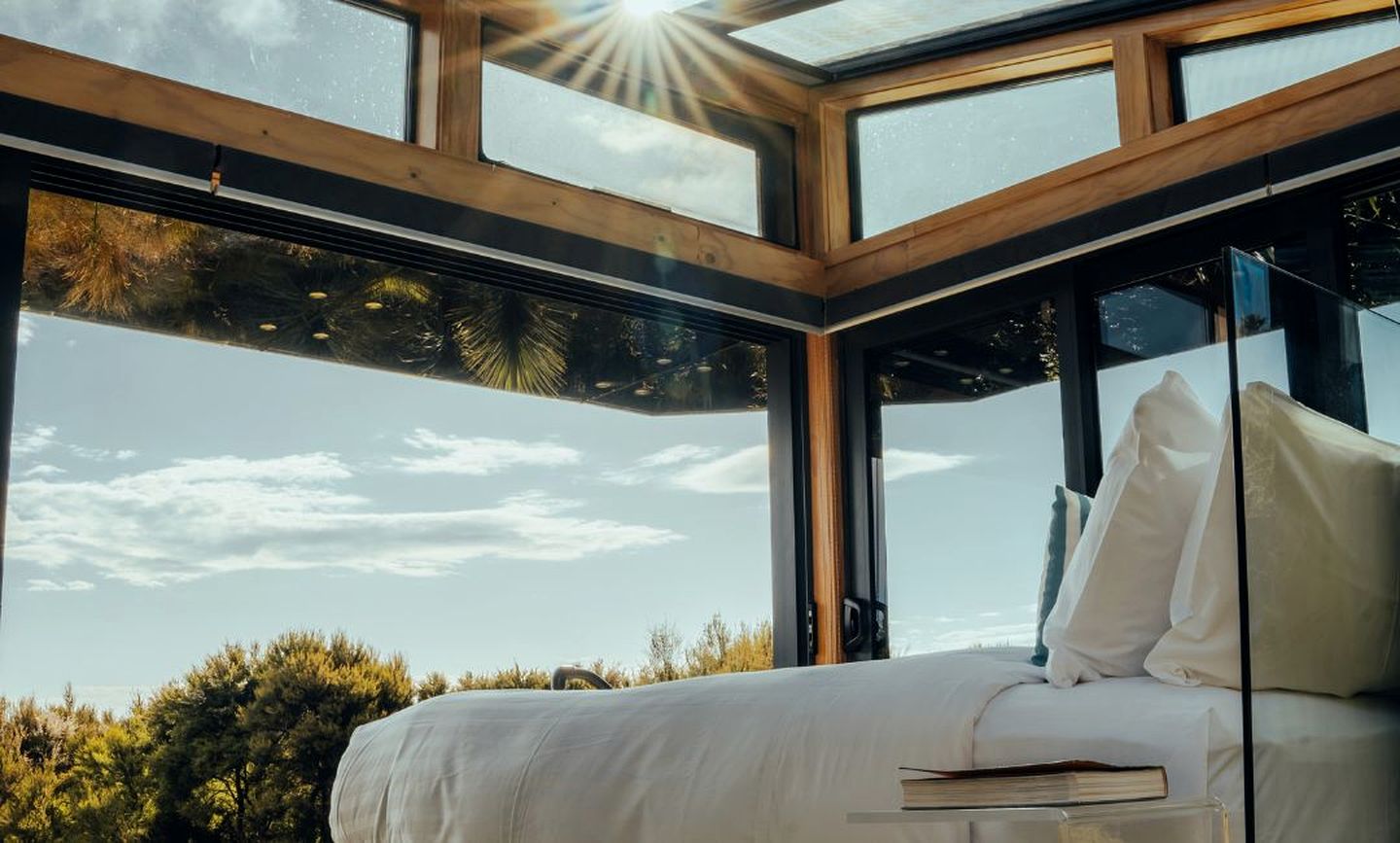 Beautiful Pod with Breathtaking Farm and Sunset Views in Canterbury