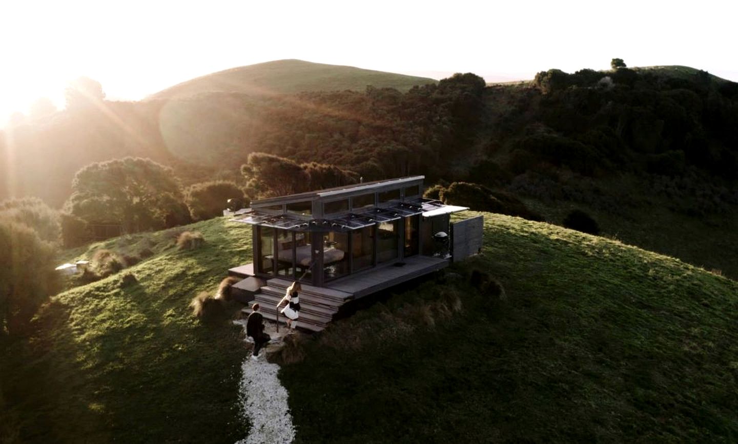 Fabulous Retreat with Sea Views Ideal to Recharge in Canterbury