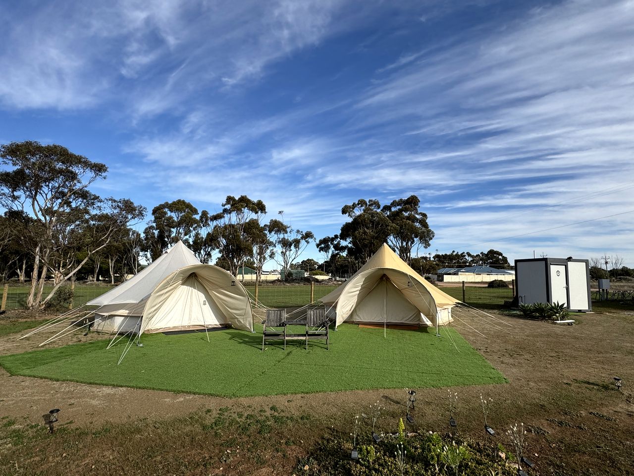 Exclusive Tents with Plenty of Outdoor Space in Lochiel, South Australia